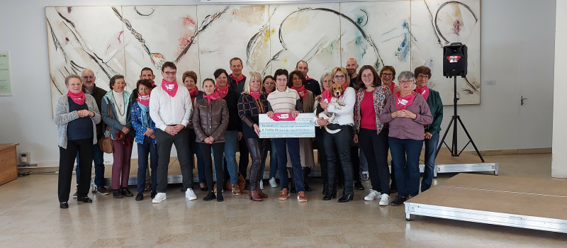 Belle réussite d'Octobre Rose à Vic-Fezensac : le plus gros chèque du département remis à La Ligue contre le Cancer du Gers