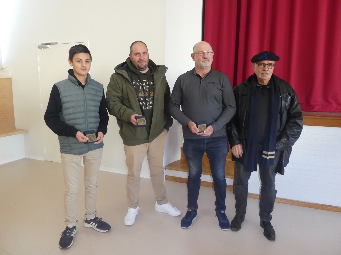 Les animateurs médaillés de l'Ecole de pêche