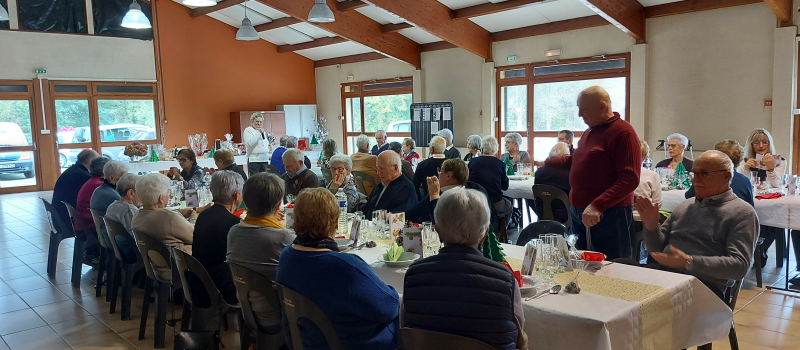 Le club Heures d'Amitié des Aînés a  fêté Noël !