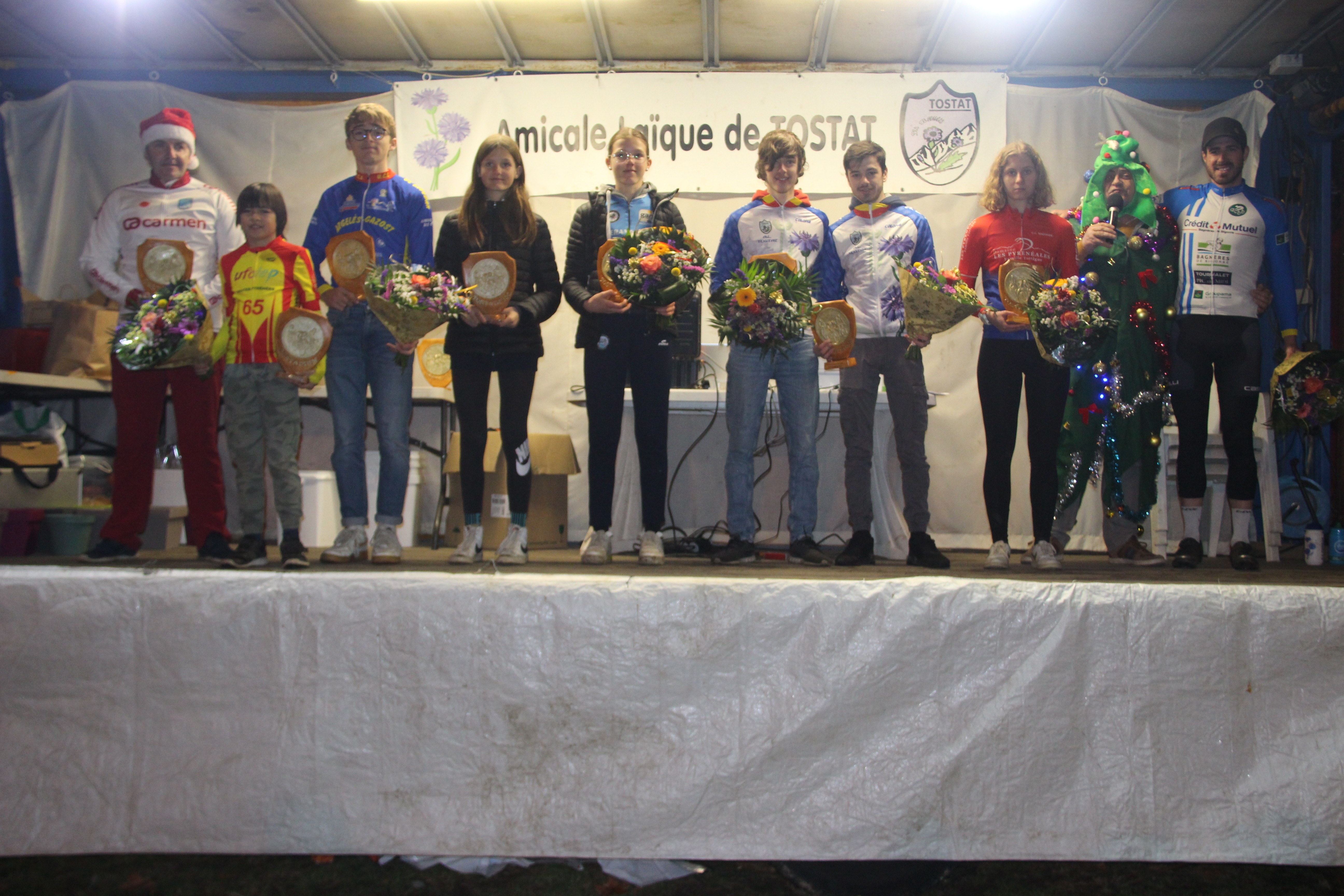 Les vainqueurs de la nocturne ont été récompensés  © Crédit photo cor Lionel Lemaire