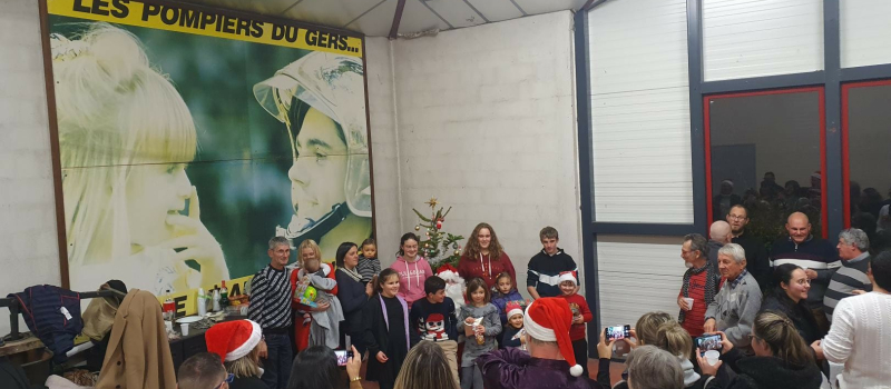 Le Père Noël a rendu visite aux pompiers