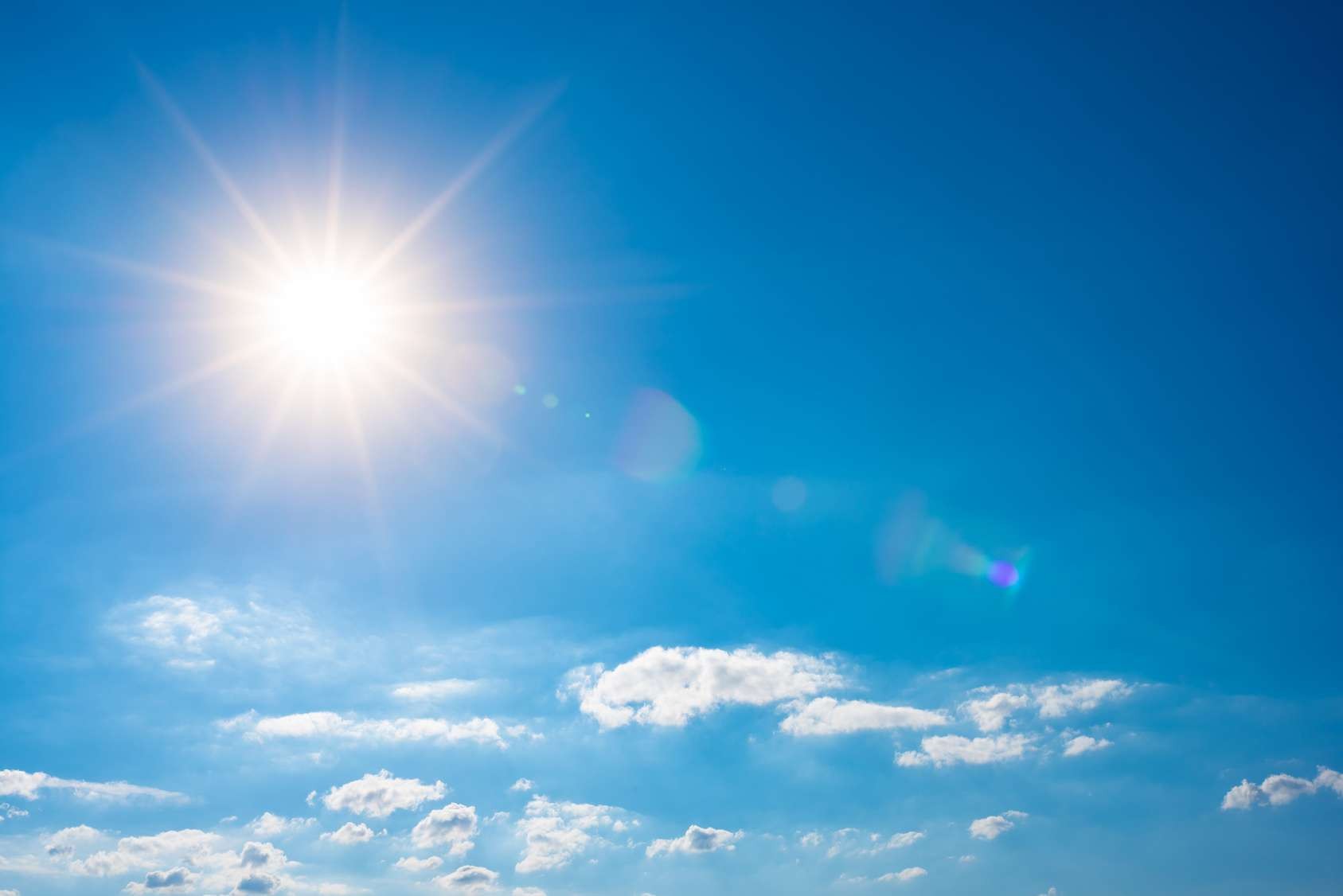 62b0677a23_129709_soleil-brille.jpg
