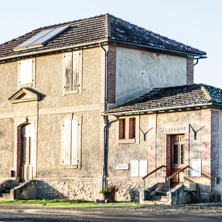 0 Le bâtiment de la mairie de Poutdraguin 1bis 110123.jpg