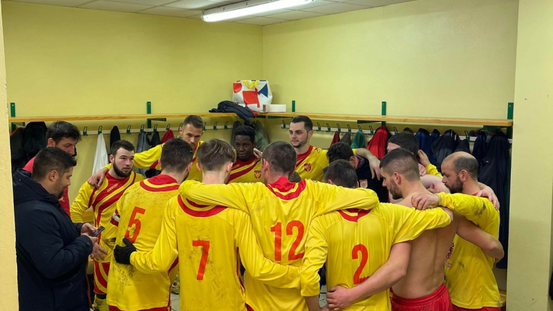 Le point du coeur pour les footballeurs Saint-Clarais