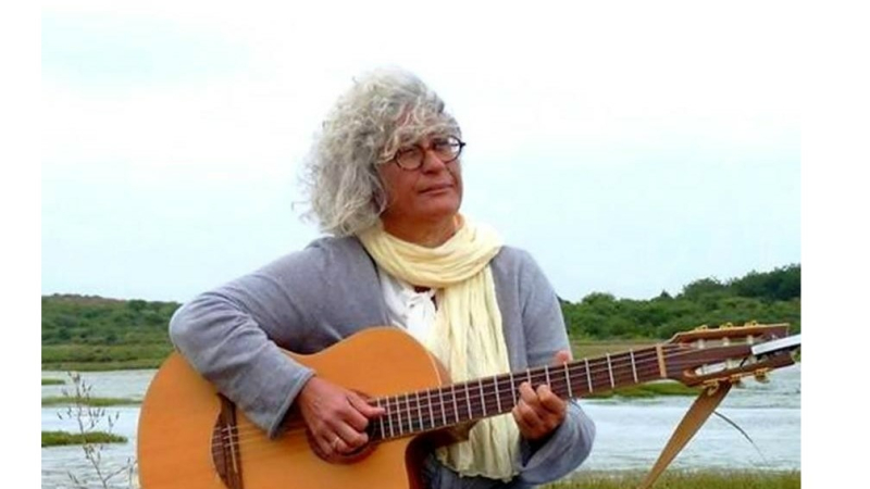 La médiathèque de Simorre et l'association Patrimoine et Culture  proposent une soirée chansons
