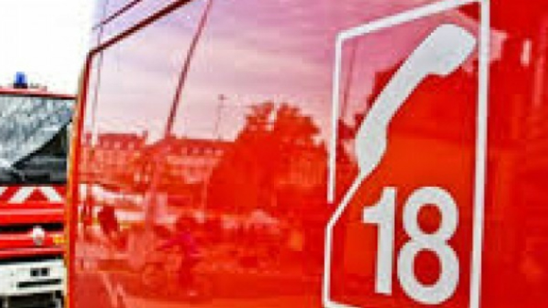 Un conducteur perd le contrôle de son véhicule, la jeune passagère grièvement blessée