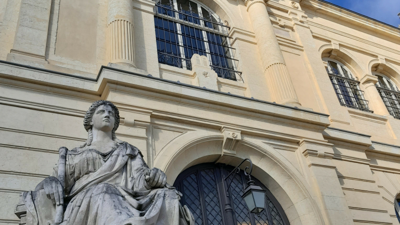 Un faux entrepreneur en bâtiment mais une vraie arnaque