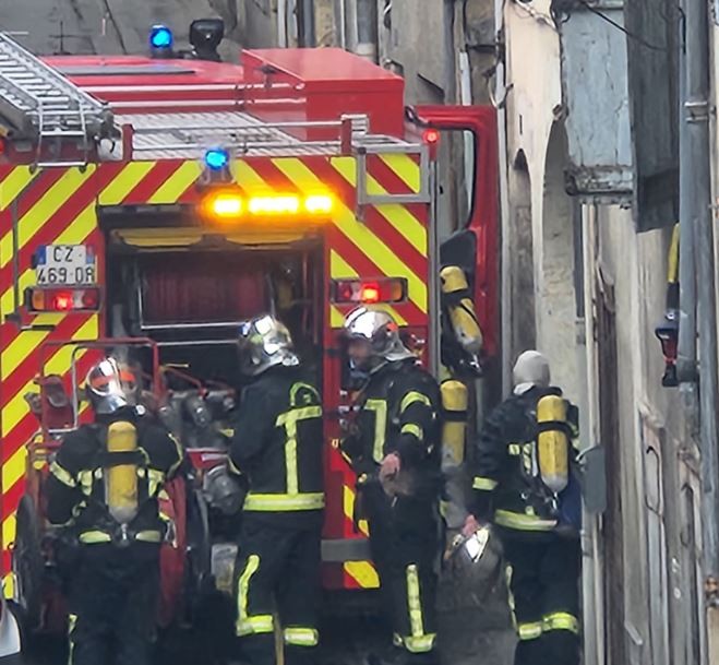pompiers auch.JPG
