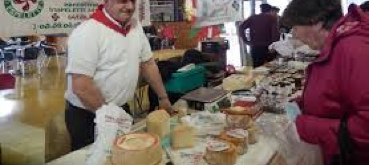 marche basque fromage.jpg