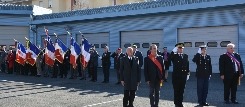 Les gendarmes ont rendu hommage à leurs héros