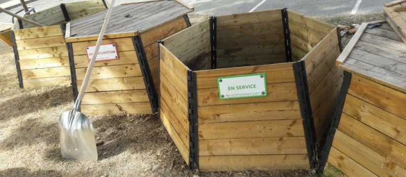 Transfert des deux bacs de compostage au parc urbain