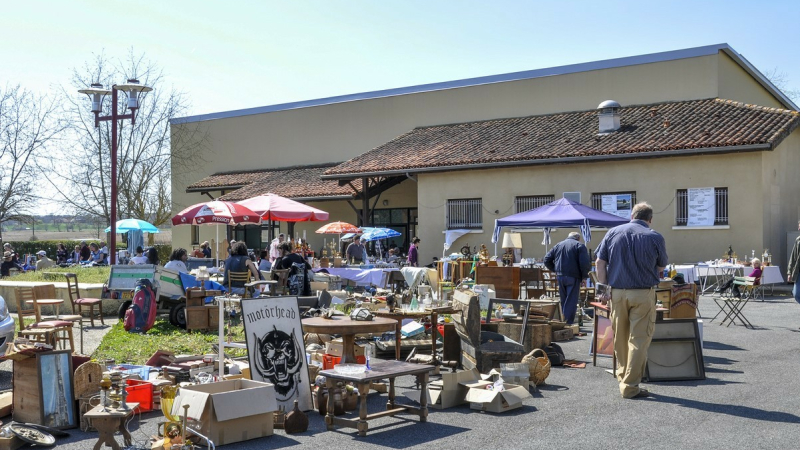ACTA et le vide grenier de printemps à Berdoues