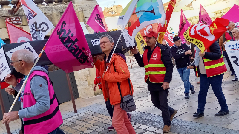 Réforme des retraites : 400 personnes ont manifesté