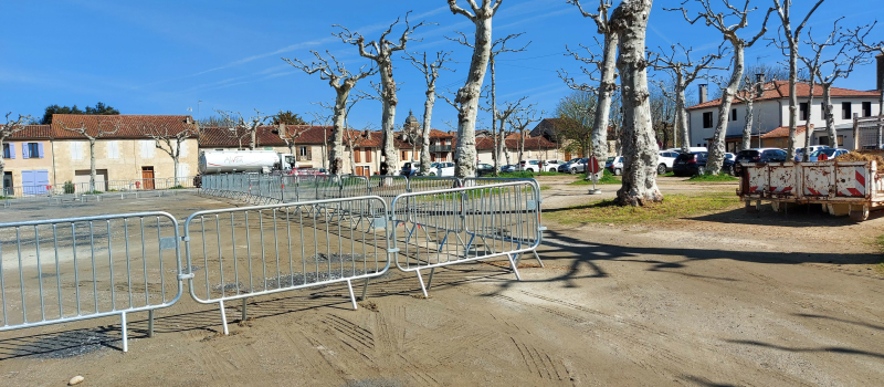 Foire aux chevaux : pas de stationnement sur la place du Foirail (Place Mahomme)