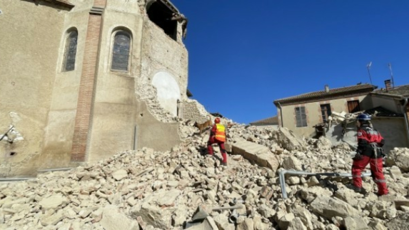 Après l'effondrement de la tour Saint Victor de l'église de Saramon ...