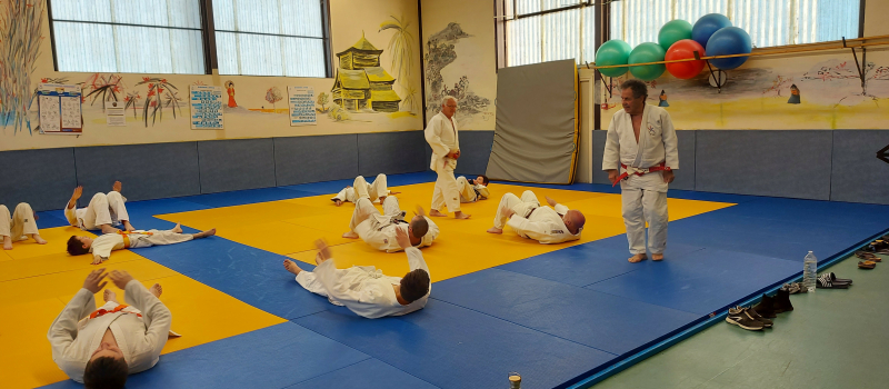 Deux maîtres du judo de retour au dojo