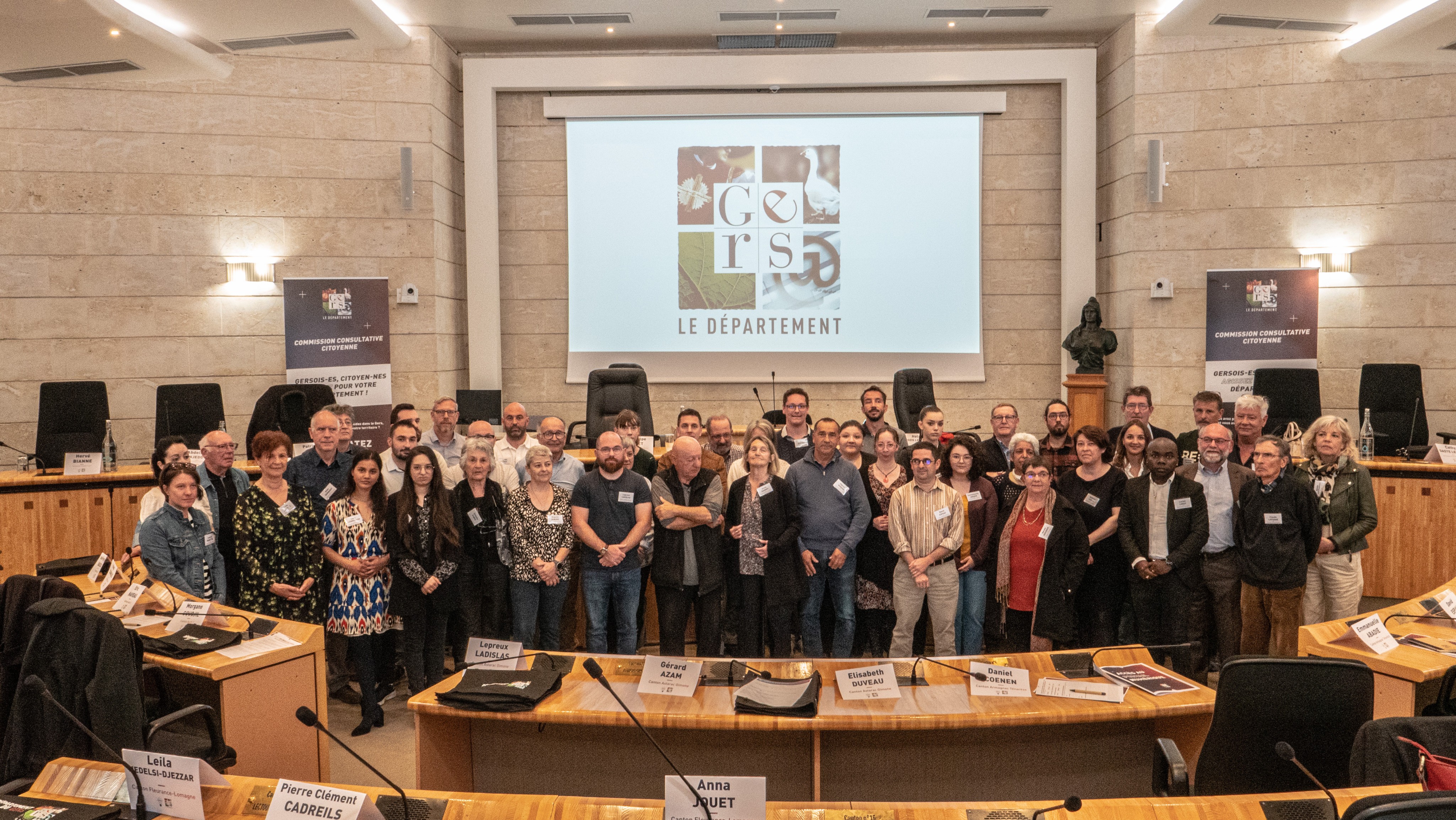 les membres de la Commission Consultative Citoyenne gersoise  crédit Ph CD 32