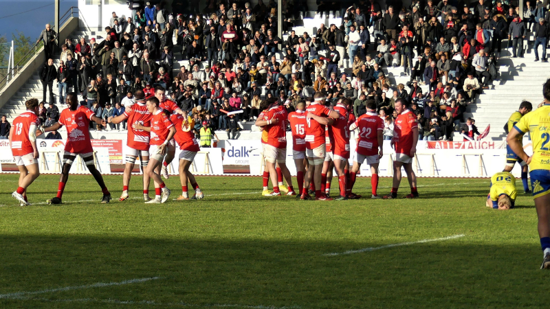 INFOS FLASH : le RCA  élimine Aubenas 20 à 19