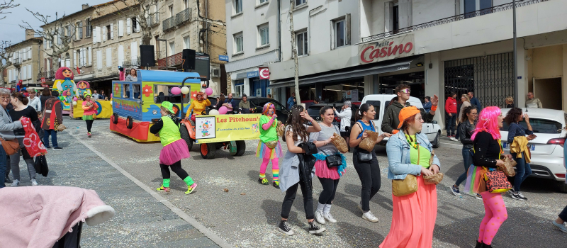Le Carnaval des Pitchoun's passe à travers les gouttes !