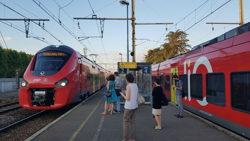 Un incendie sur les installations de la SNCF à Toulouse