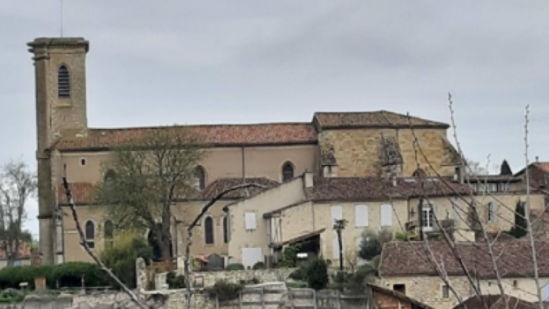 Randonnée pédestre organisée par le comité des fêtes d'Antras