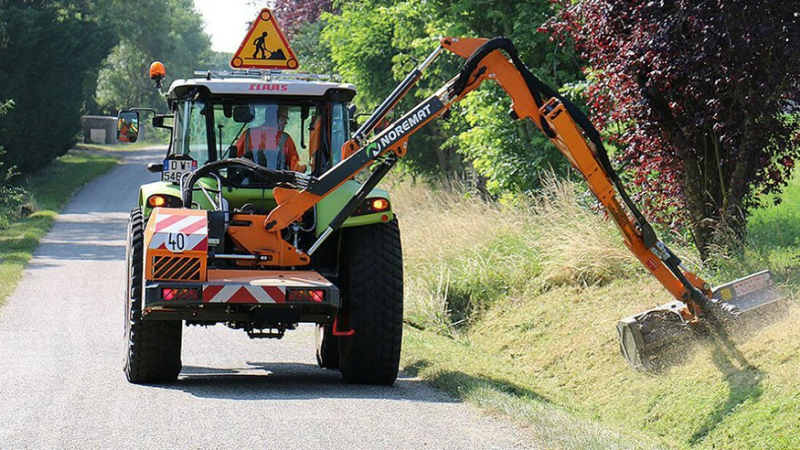 Routes: La campagne de fauchage sur les routes commence mardi