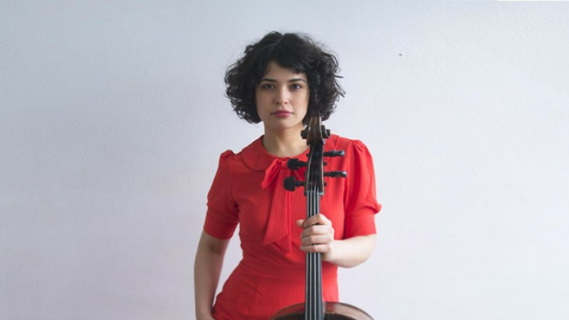 Ana Carla Maza un tourbillon sur scène