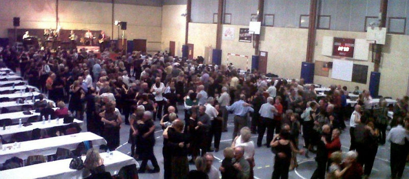 Grand bal musette lundi 8 mai au Houga