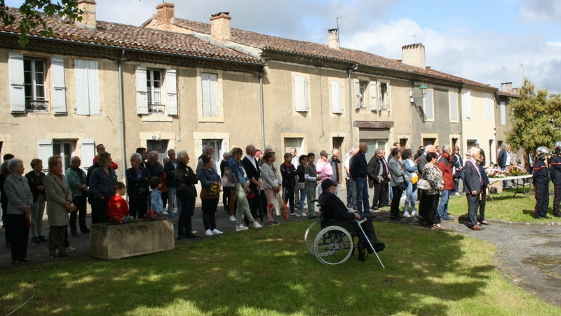 De  nombreux Paviens à la cérémonie du 8 Mai