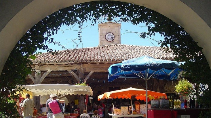 Marché artisanal et gourmand ce dimanche à Saint-Clar