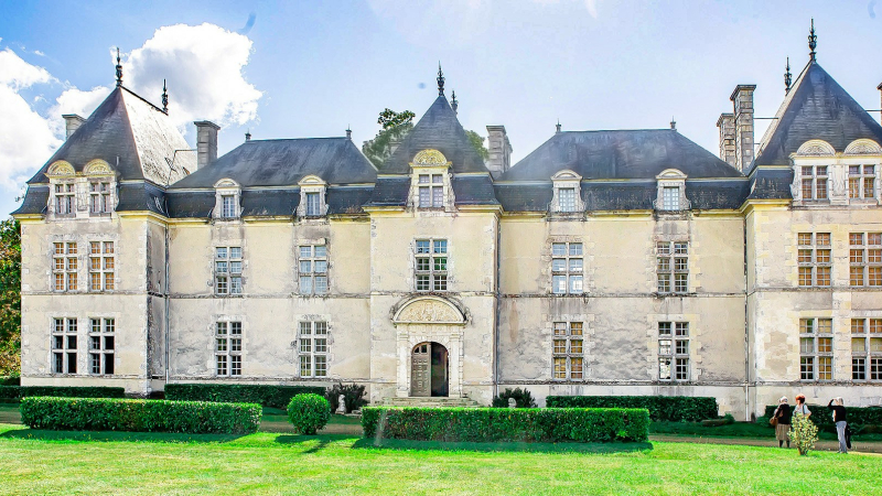 Rendez-vous aux Jardins 2023 au Château de Ravignan à Perquie