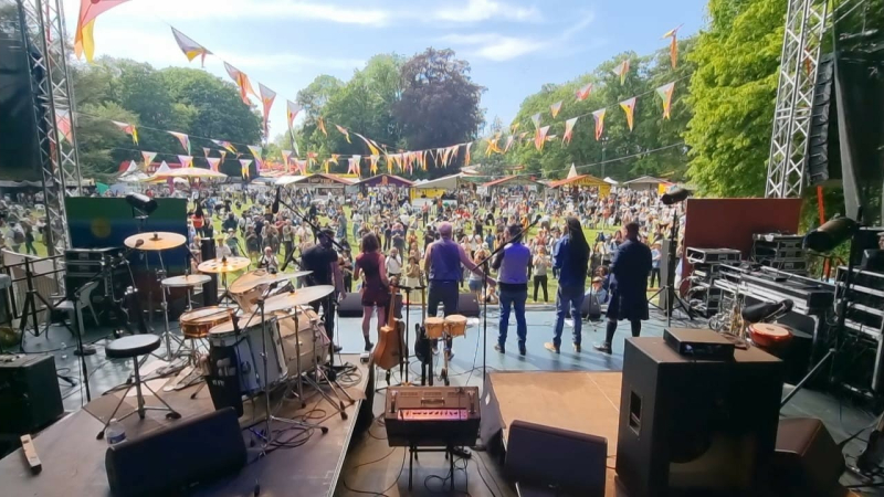 Le groupe Graines de sel : de Paris à Touget !