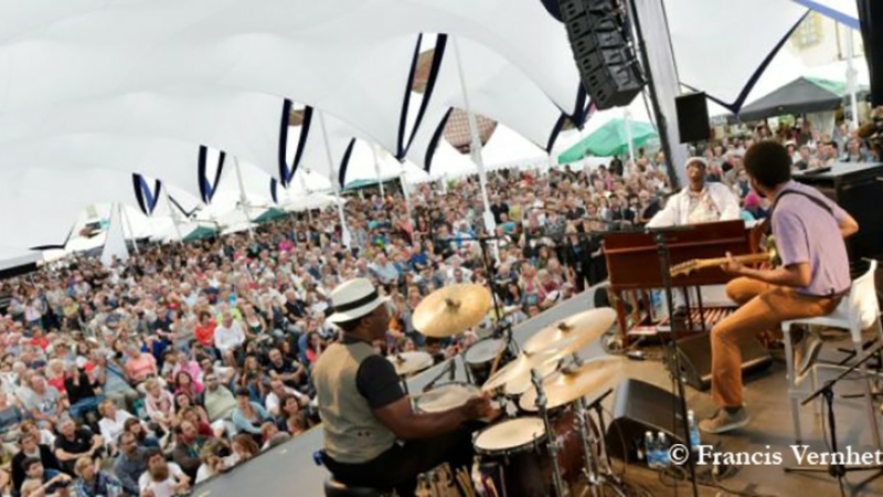 Pas de festival off !