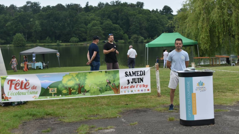 La fête de l’écotourisme se déployait au bord de l’eau et dans la verdure