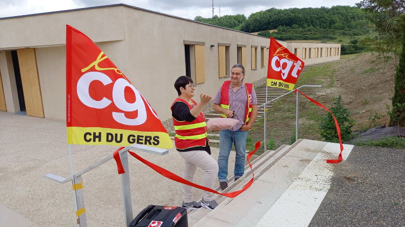 Inauguration symbolique par la CGT de la nouvelle Maison d'accueil spécialisée (MAS)