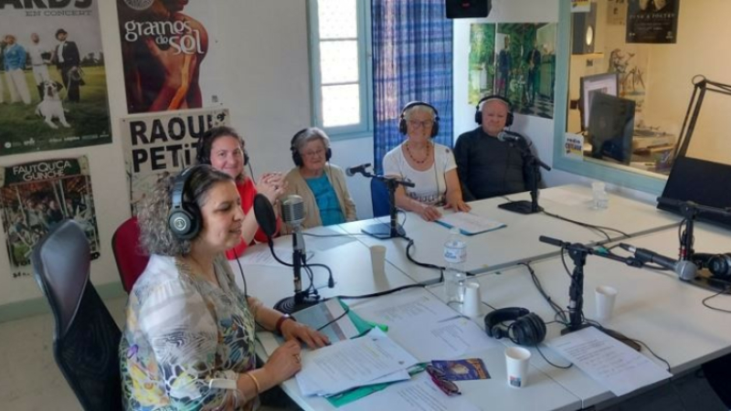 Les résidents de Saint Jacques sur Radio Coteaux