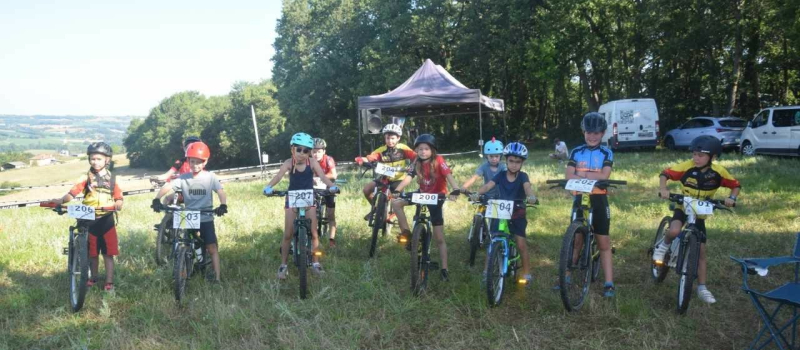 L'Union Cycliste Condomoise  en fête à Beaucaire
