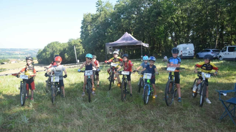 L'Union Cycliste Condomoise  en fête à Beaucaire