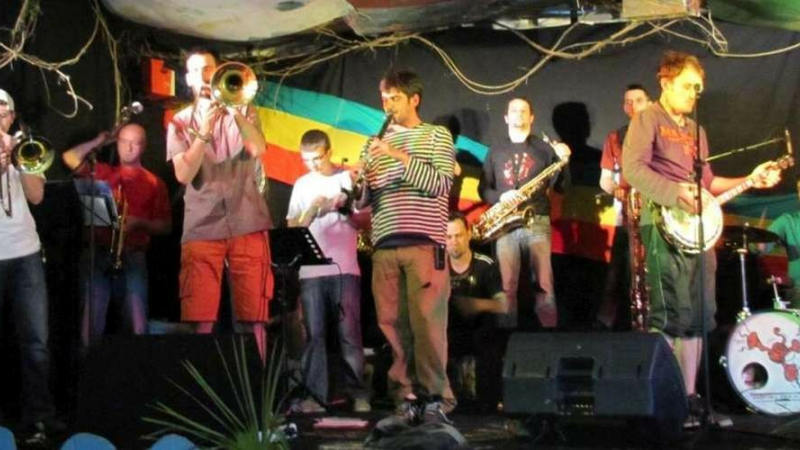 L’association Les  Bambasitos propose de supers concerts