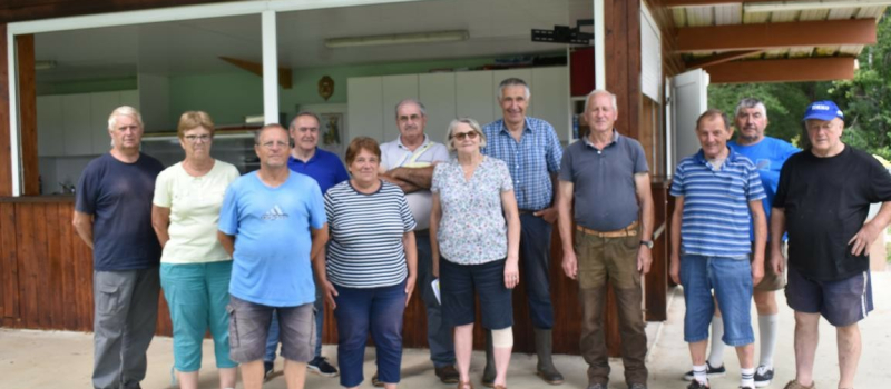 L’hippodrome se prépare pour accueillir les courses de chevaux