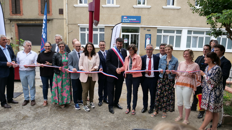La ministre, Agnès Firmin Le Bodo, a inauguré le Centre territorial de santé