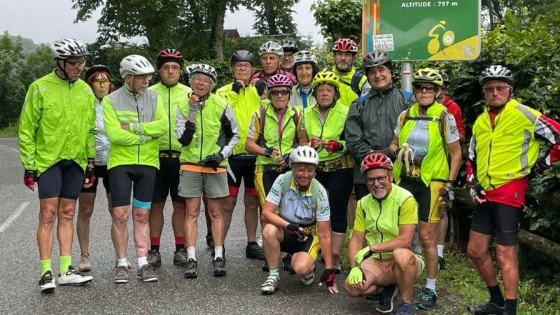 Le CRSA  ( club des Retraités Sportifs Auscitains) section  cycliste en balade