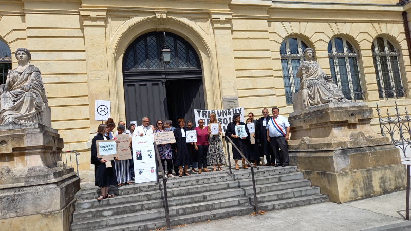 Justice : les greffiers en grève et en colère