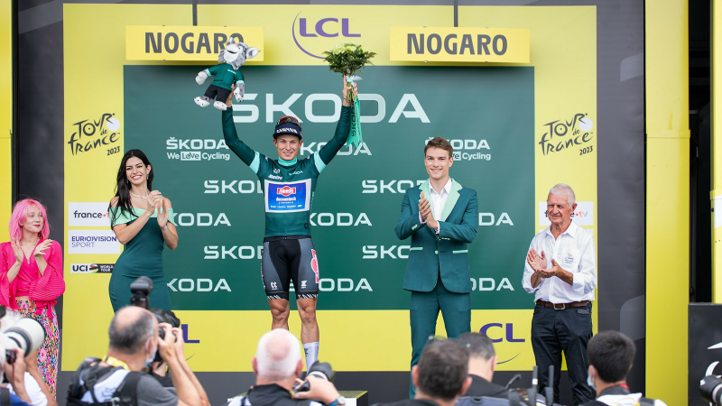 Remerciements du Bas-Armagnac club aux 200 personnes mobilisées pour l'arrivée du Tour de France à Nogaro