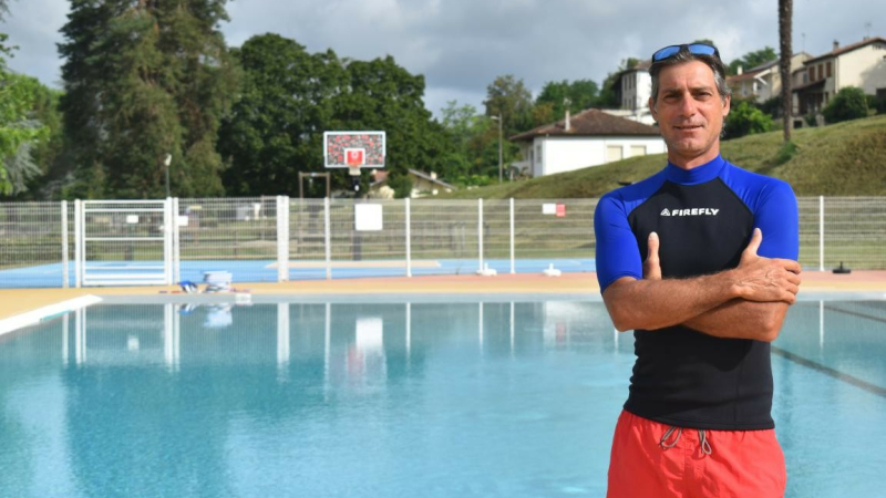 La piscine  est ouverte