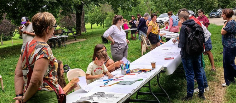 Le grand dessin en plein air