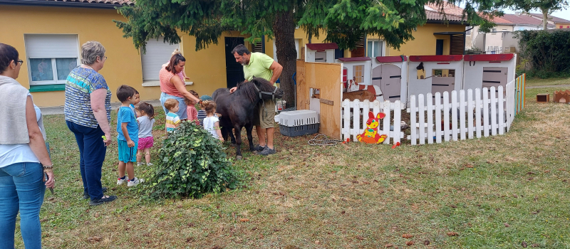Quand la ferme s'invite à la crèche !