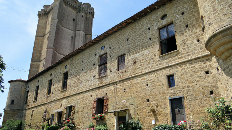 Bassoues et son donjon