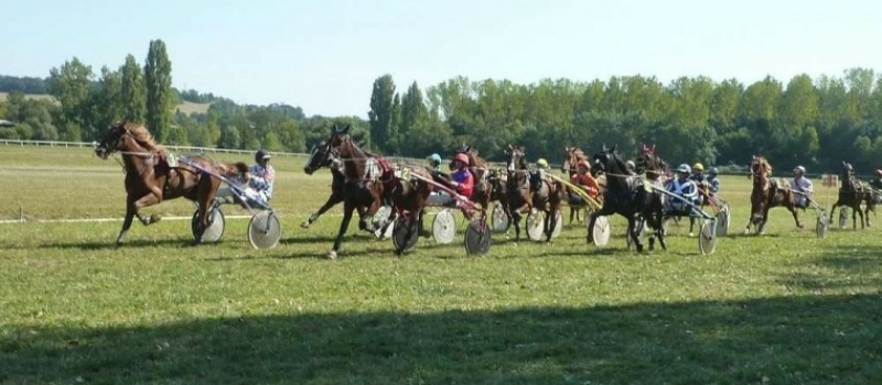 Rendez-vous à l'hipppodrome de Gimat le 18 septembre pour les courses de trot !