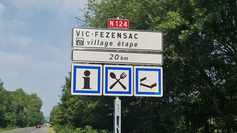 Obtention et inauguration du label « Village Étape »